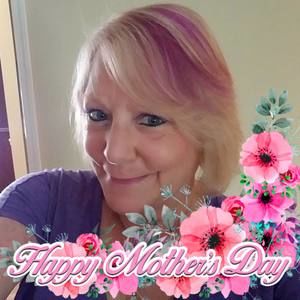 Meet your Posher, Lynnmarie